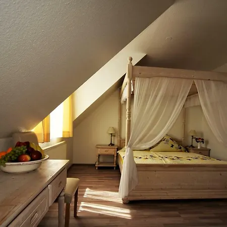 Guest house Restaurant Normandie Schildow